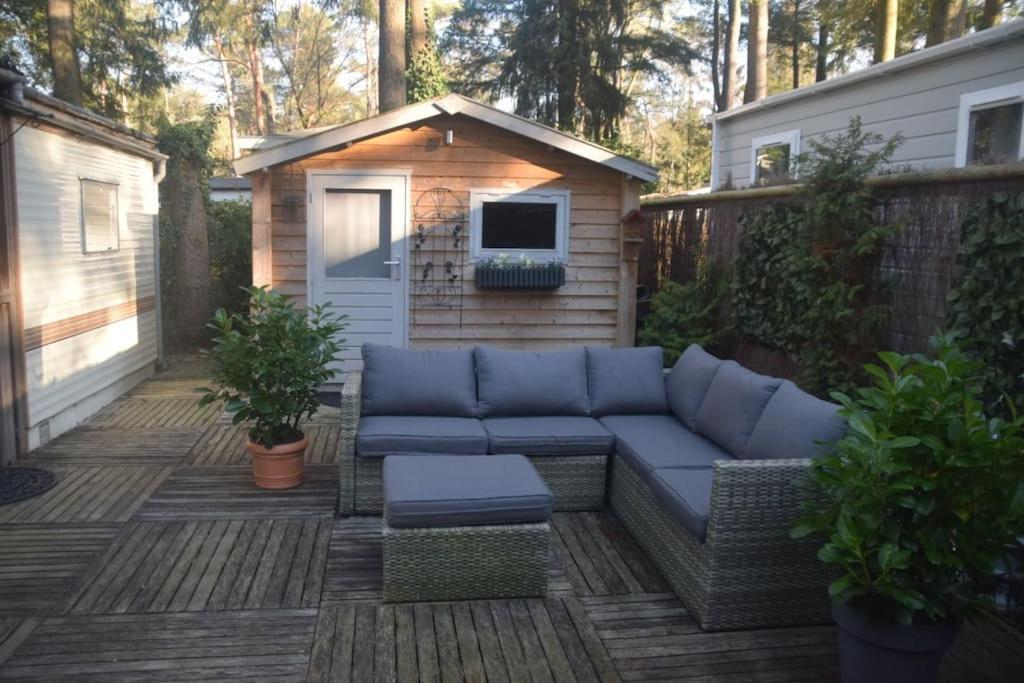 Te Huur: Leuke 4-persoons Stacaravan Op Locatie! Hoenderloo