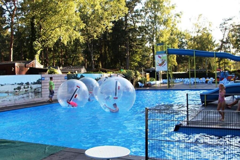Te Huur: Leuke 4-persoons Stacaravan Op Locatie! * Hoenderloo